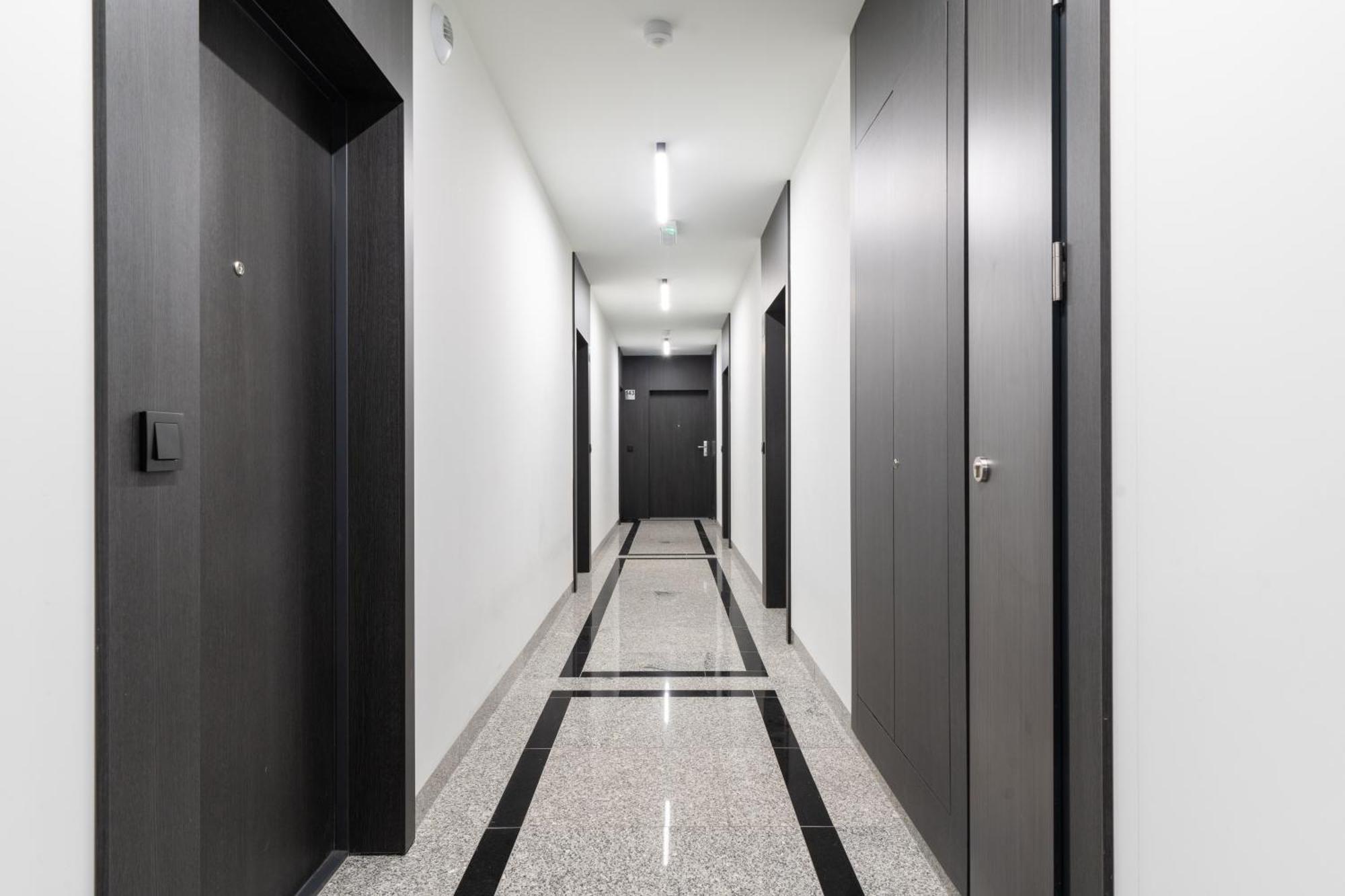 Lineburg Villa Apartments Varsovia Exterior foto