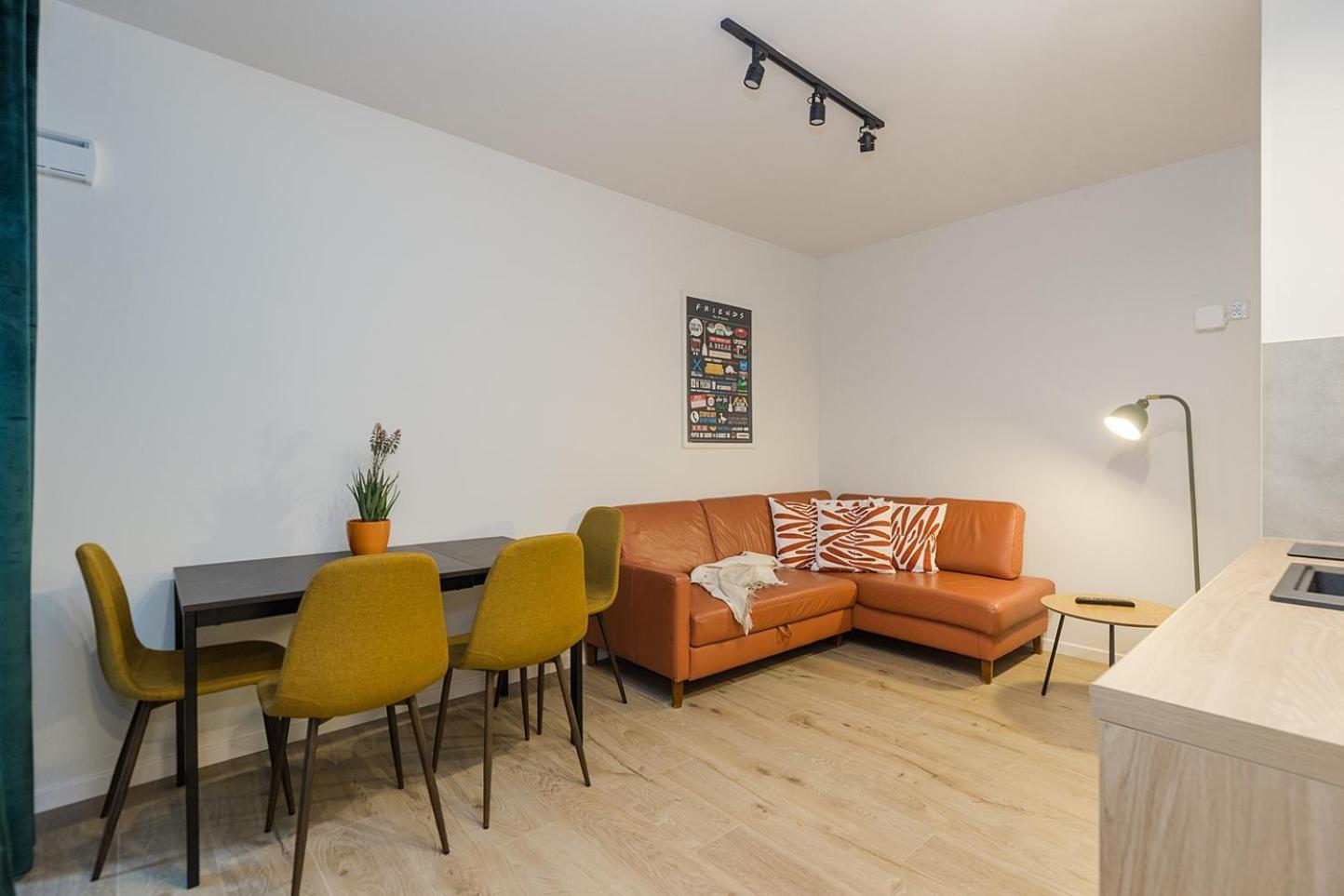 Lineburg Villa Apartments Varsovia Exterior foto